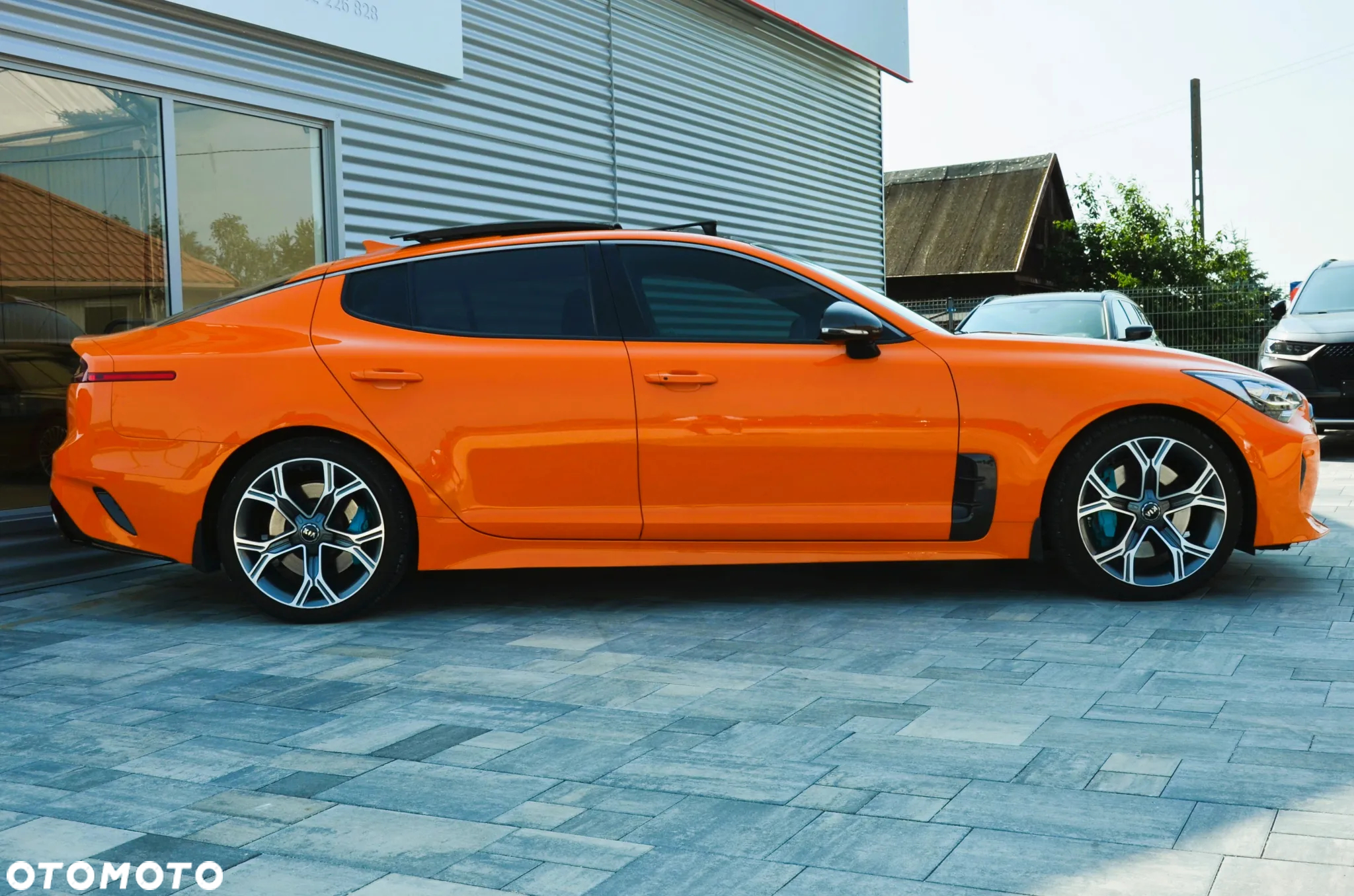 Kia Stinger - 5
