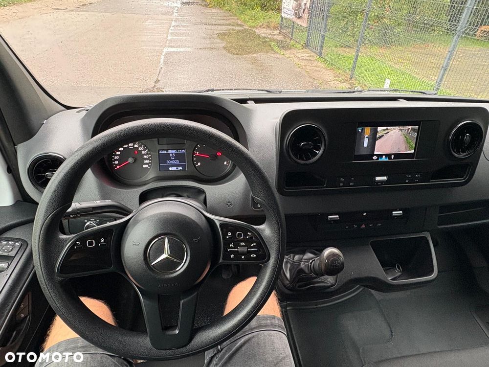 Mercedes-Benz Sprinter 317, 2.0 170KM, L4H2, Zadbany - 17