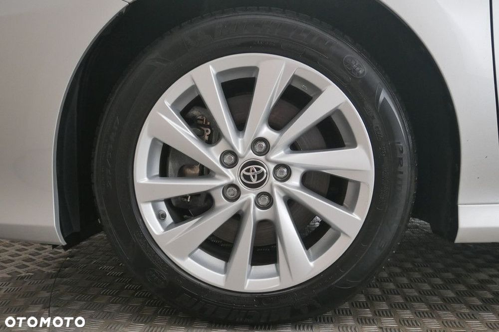 Toyota Camry 2.5 Hybrid Comfort CVT - 14