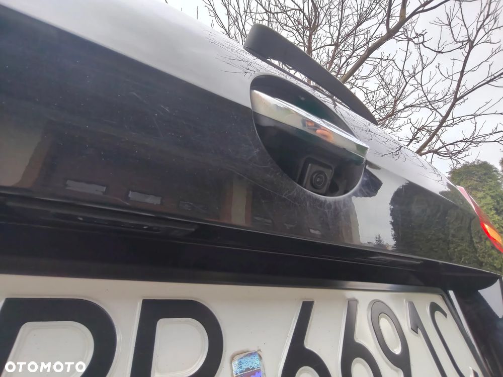 Volkswagen Golf 2.0 TDI BMT Highline - 22