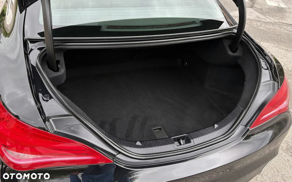 Mercedes-Benz CLA 180 Edition 1 - 33