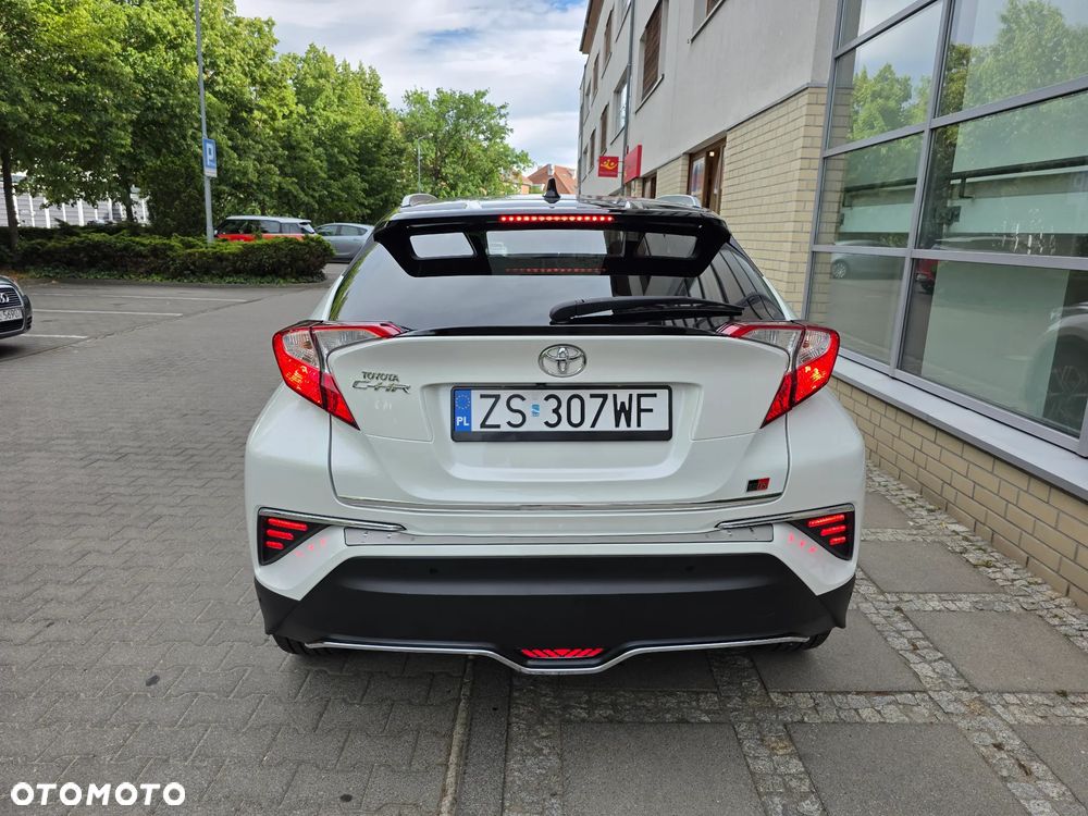 Toyota C-HR - 6