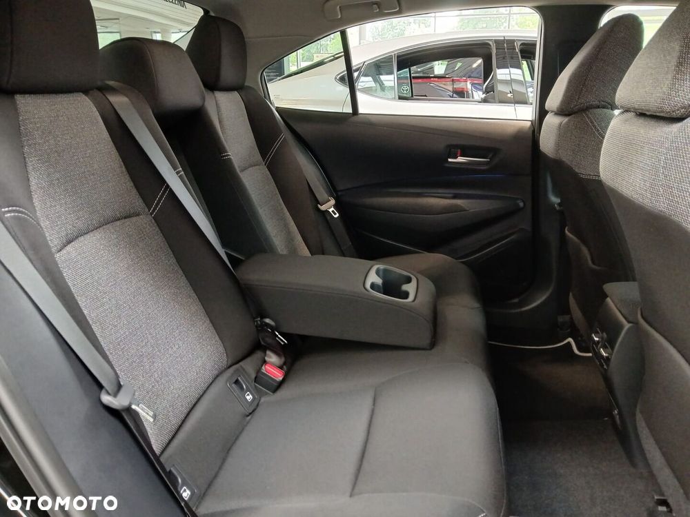 Toyota Corolla 1.8 Hybrid Style - 15