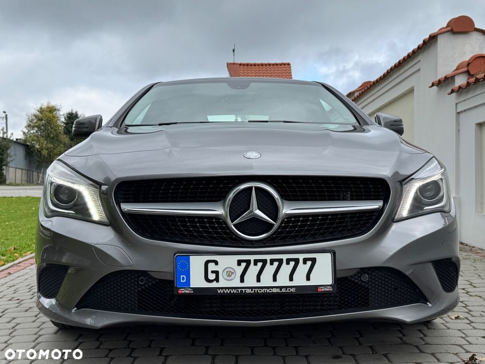 Mercedes-Benz CLA - 30