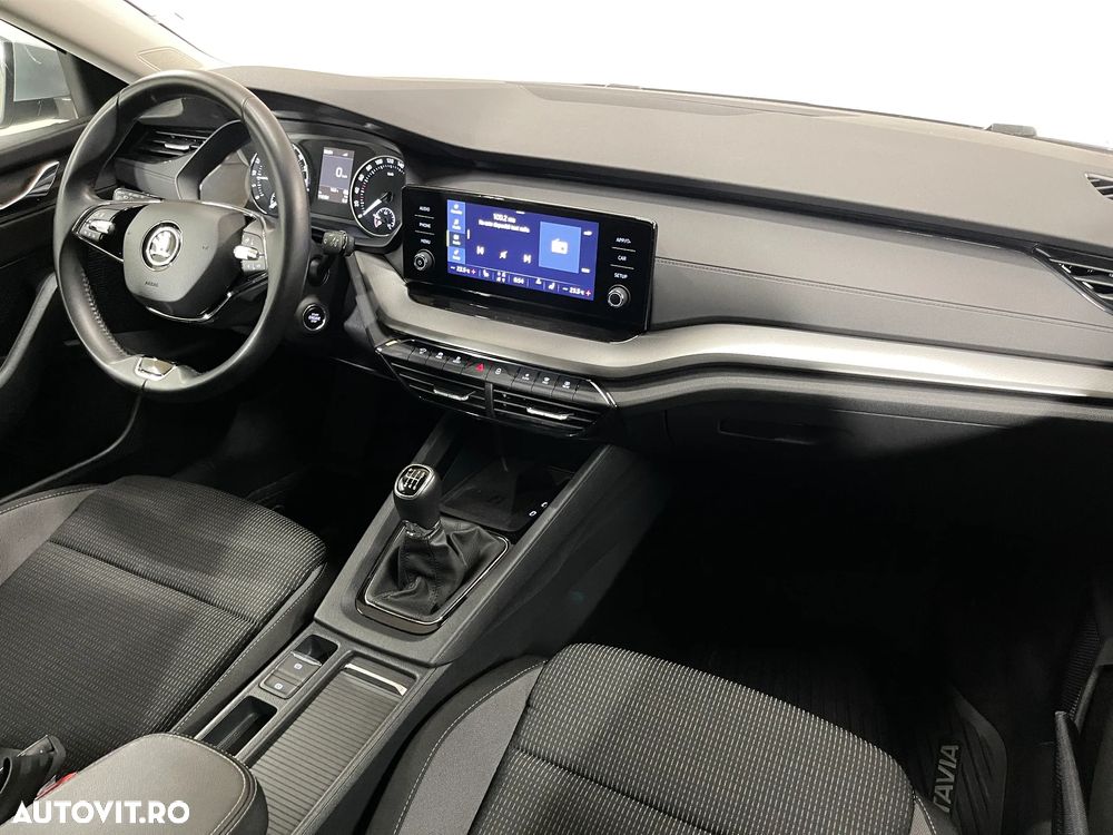 Skoda Octavia 2.0 TDI Ambition - 9