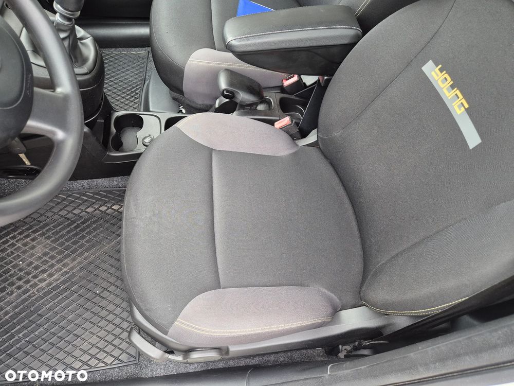Fiat Panda 1.2 Young - 10