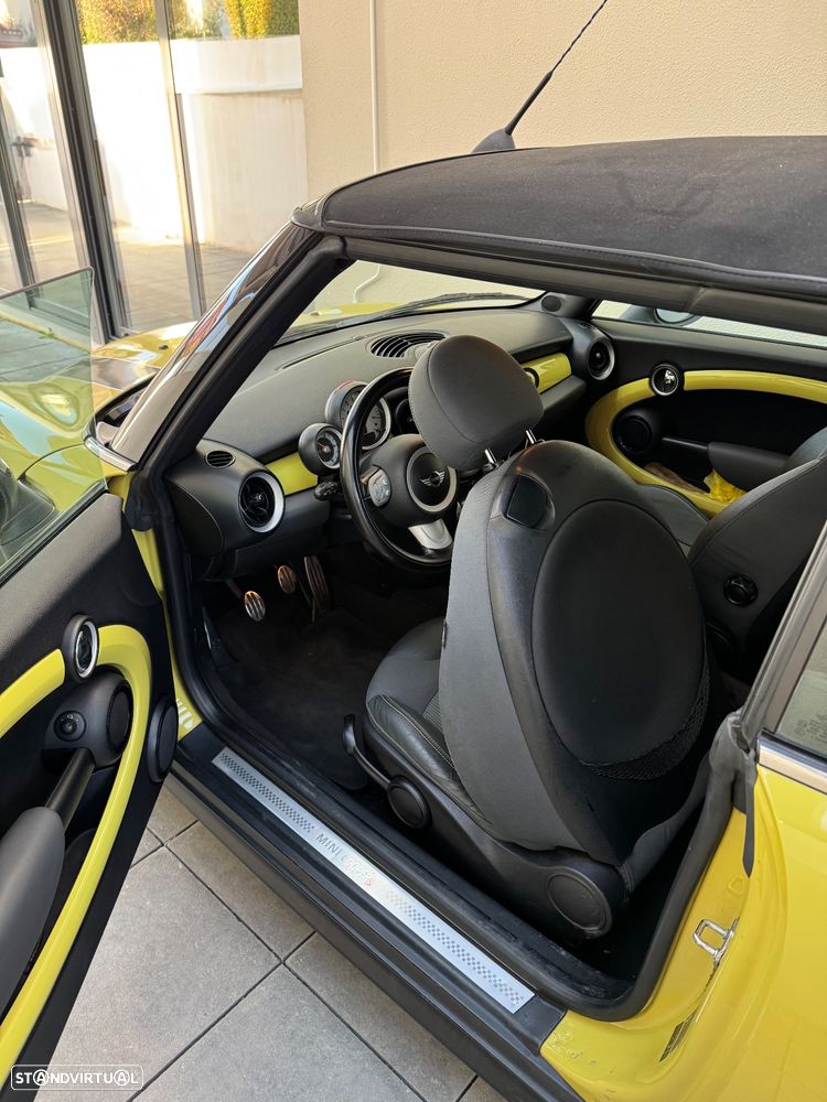 MINI Cabrio Cooper S - 7