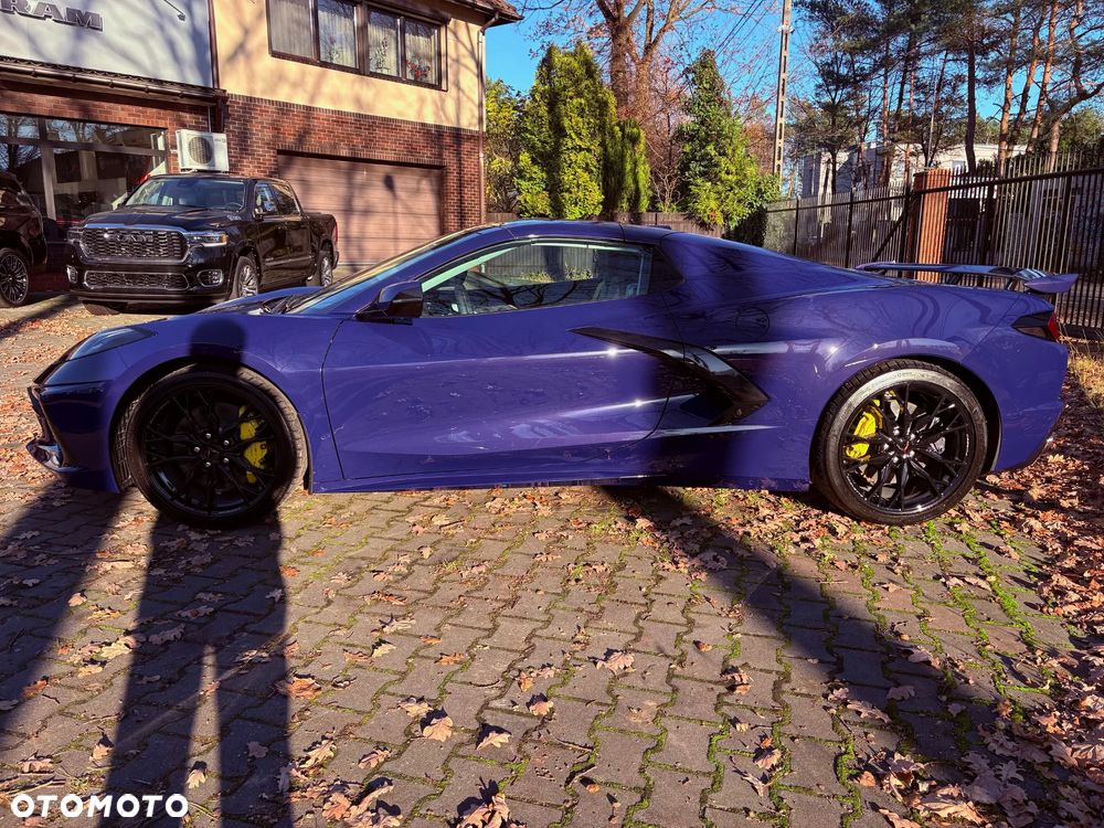 Chevrolet Corvette - 26