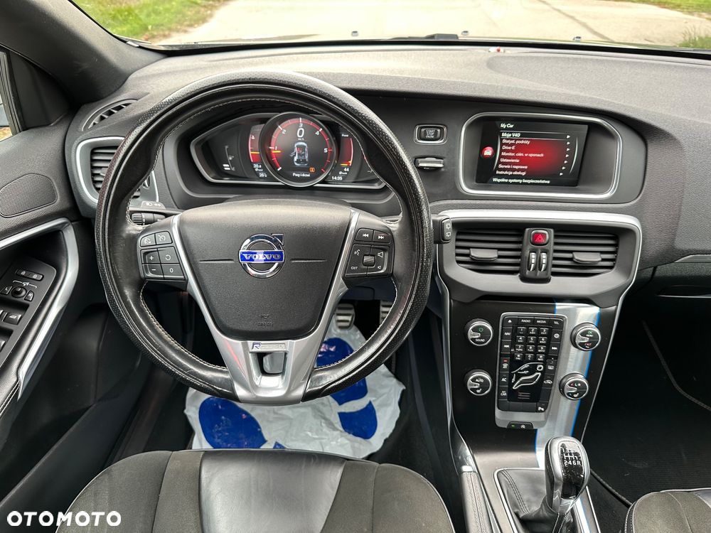 Volvo V40 - 20