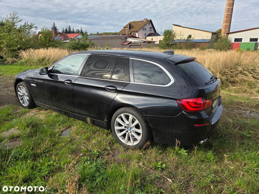 BMW Seria 5 520d Touring - 5
