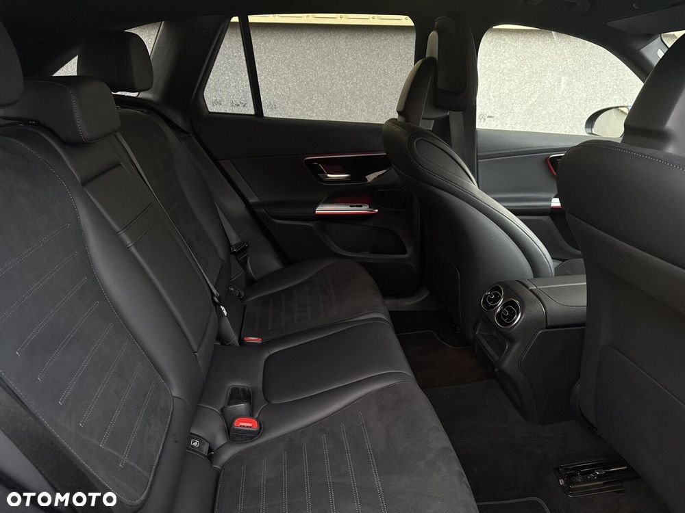 Mercedes-Benz GLC 200 d mHEV 4-Matic AMG Line - 19