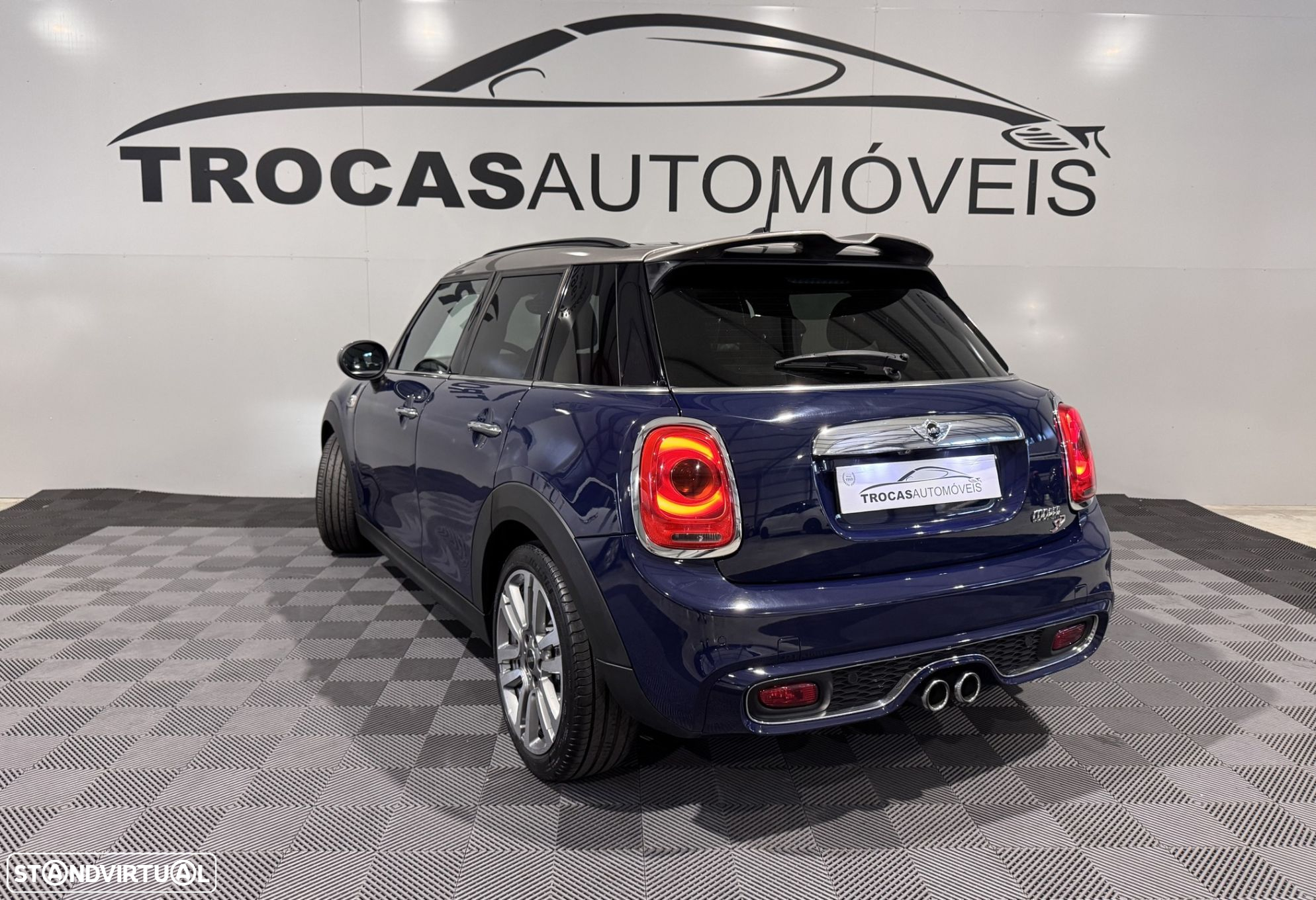 MINI 5 Portas Cooper SD - 57