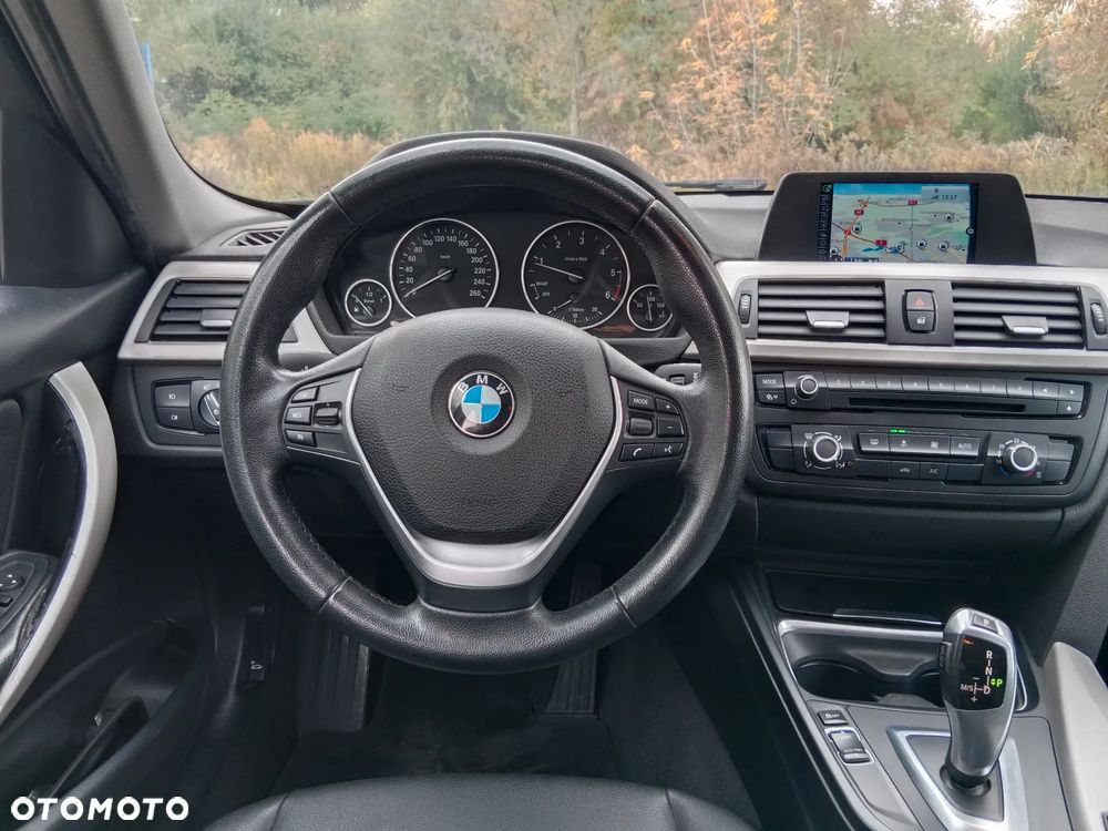 BMW Seria 3 - 29