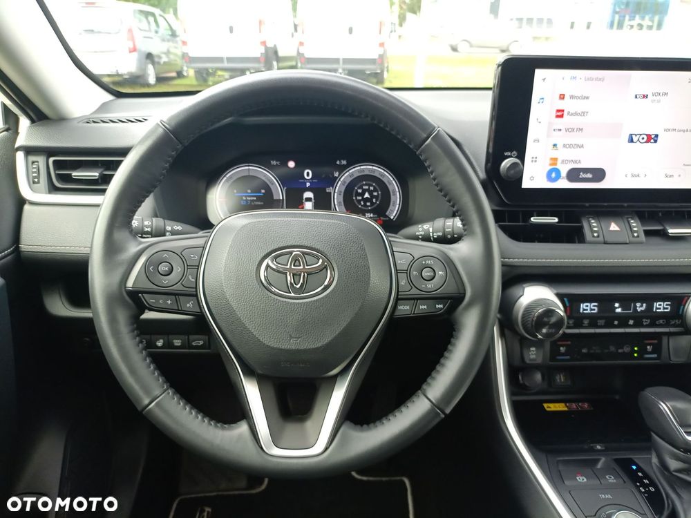 Toyota RAV4 - 15