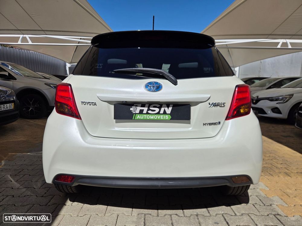 Toyota Yaris 1.5 HSD Comfort - 8