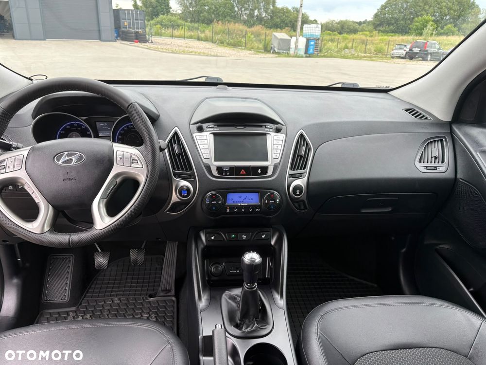 Hyundai ix35 2.0 4WD Premium - 12