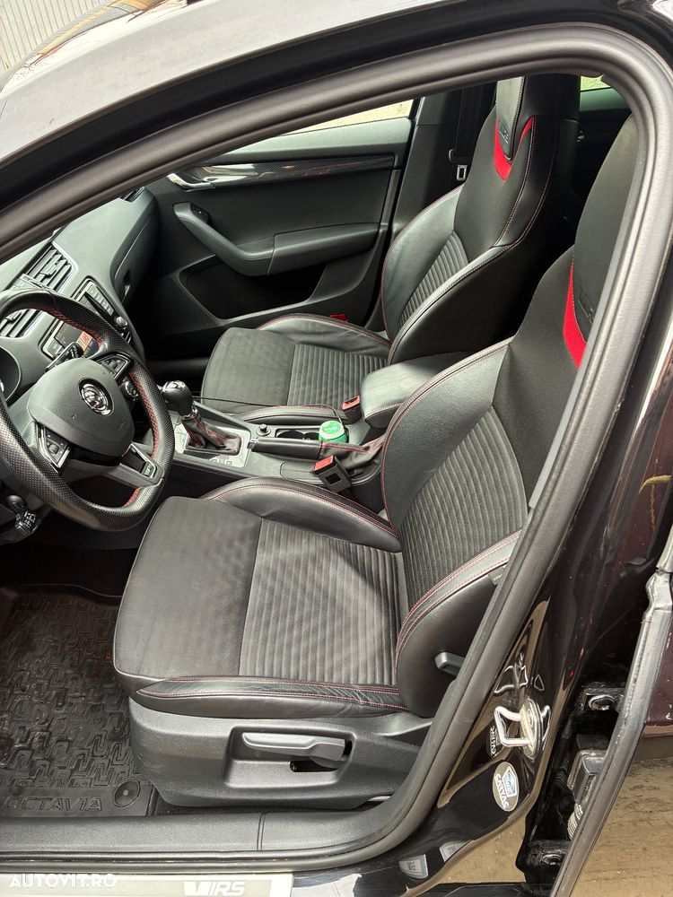 Skoda Octavia 2.0 TDI DSG 4X4 RS - 9