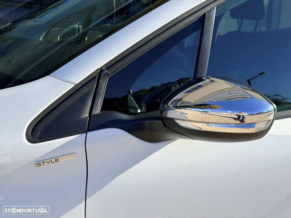 Peugeot 208 1.2 PureTech Style - 5