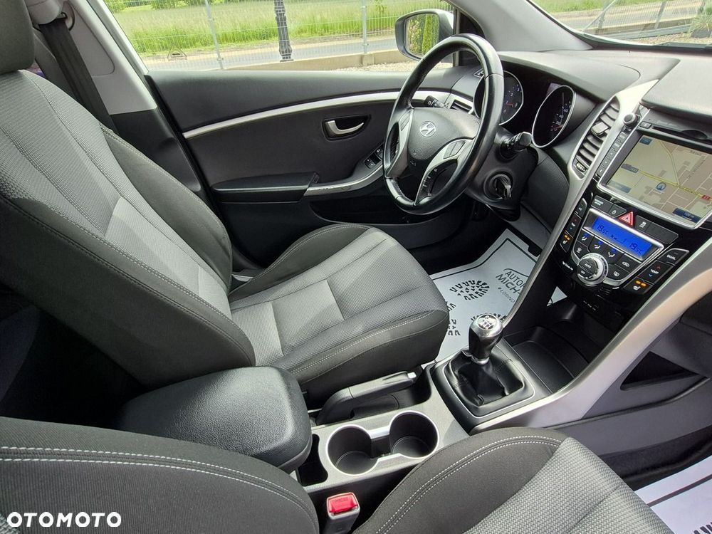 Hyundai i30 - 30