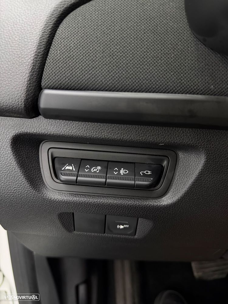 Renault Zoe (c/ Bateria) Limited 50 - 22