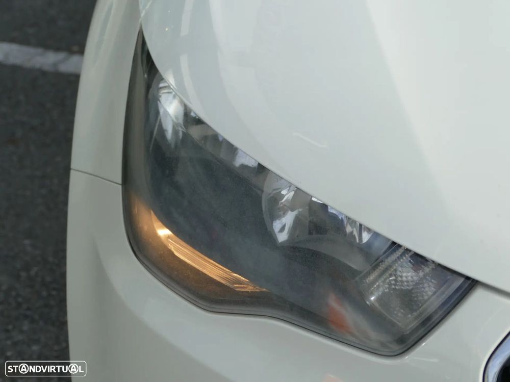 Audi A1 1.6 TDI Advance - 11