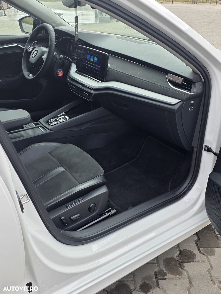 Skoda Octavia 2.0 TDI DSG Style - 30