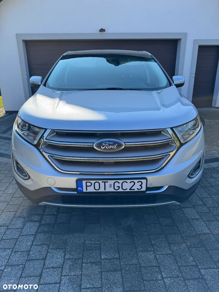 Ford Edge - 8