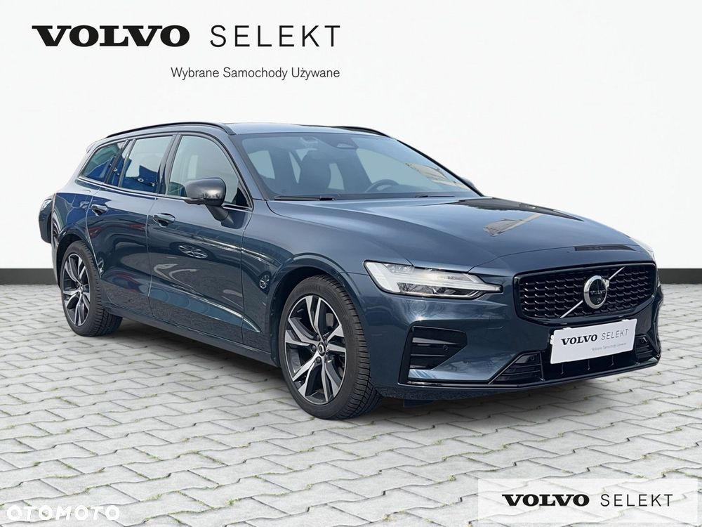 Volvo V60 B4 B Plus Dark - 4