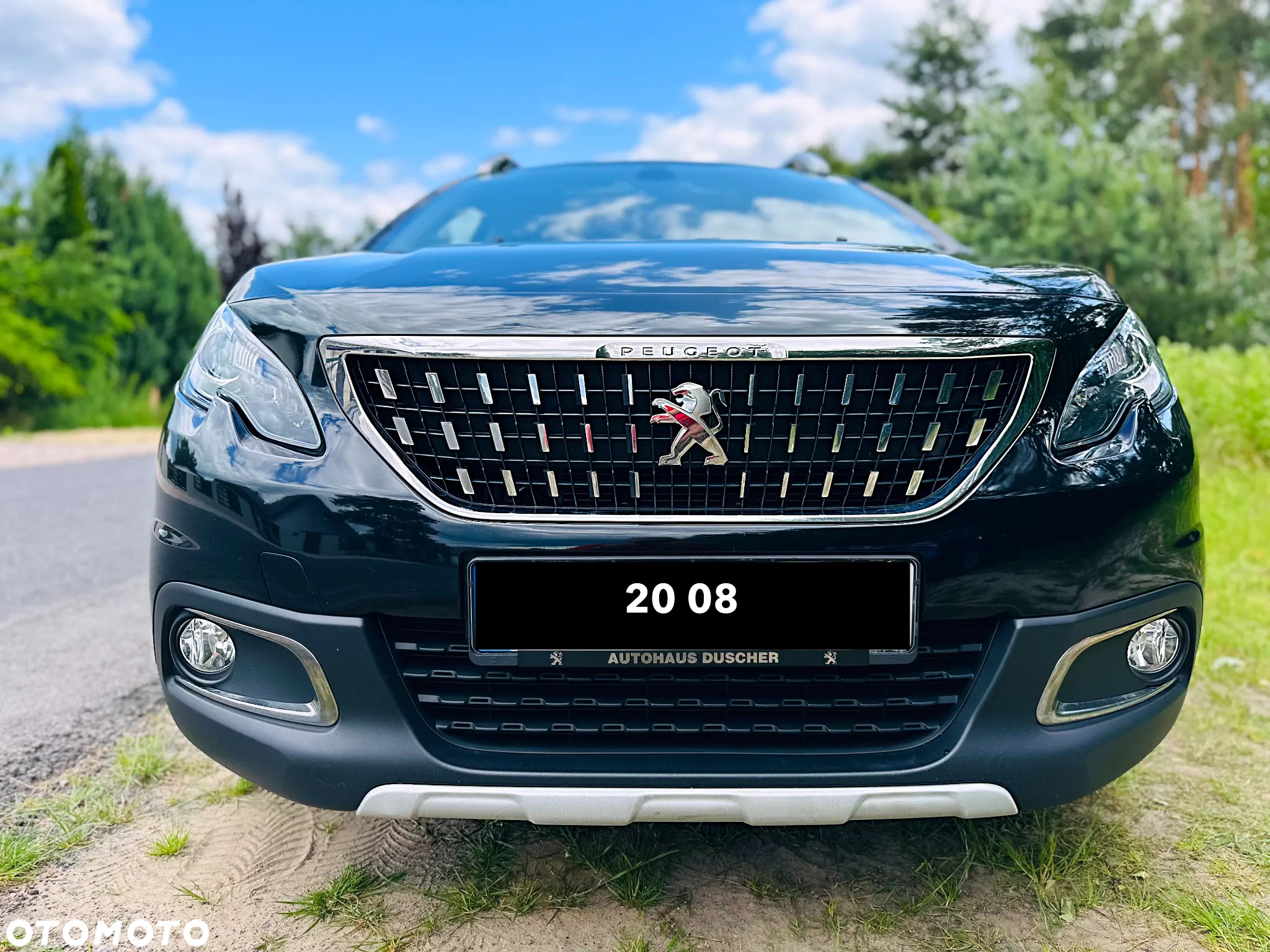Peugeot 2008 - 8