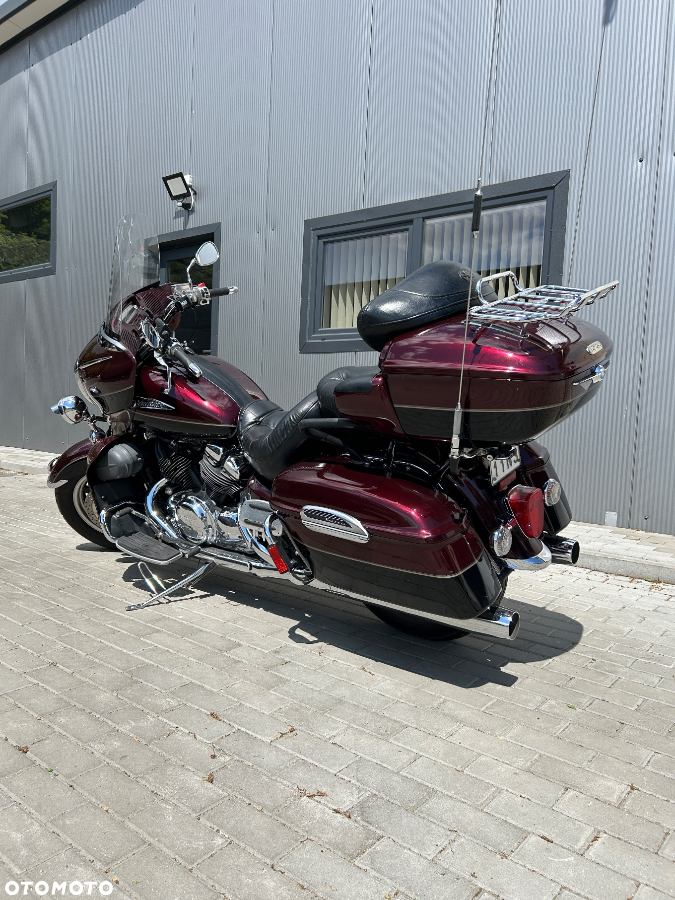 Yamaha Venture - 3