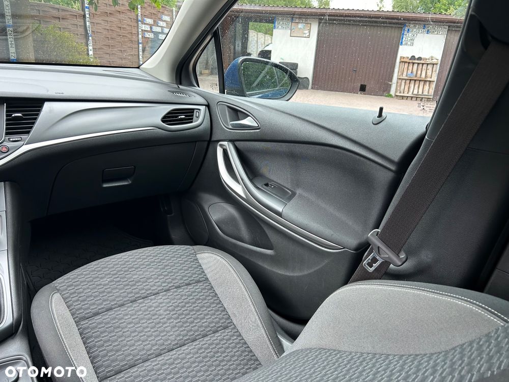Opel Astra - 31
