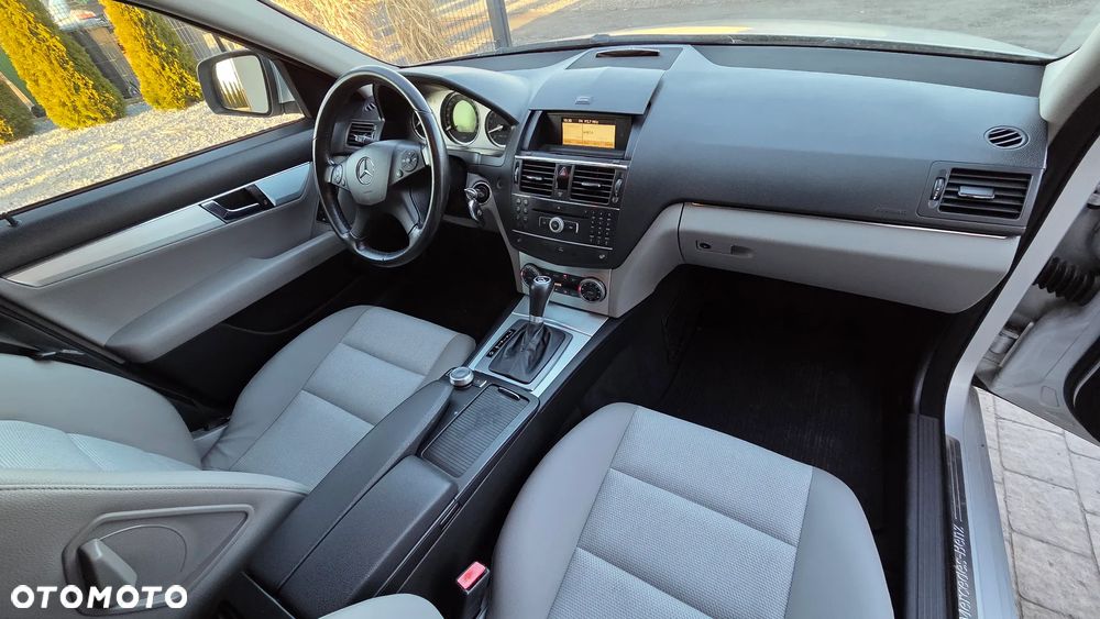 Mercedes-Benz Klasa C - 36