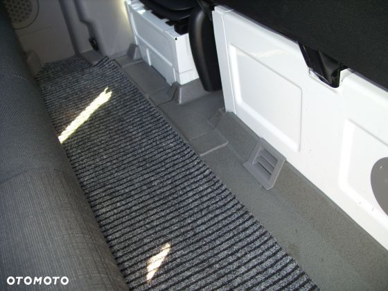 Mercedes-Benz Sprinter (BlueTec) 906.255 7G-TRONIC Plus - 11