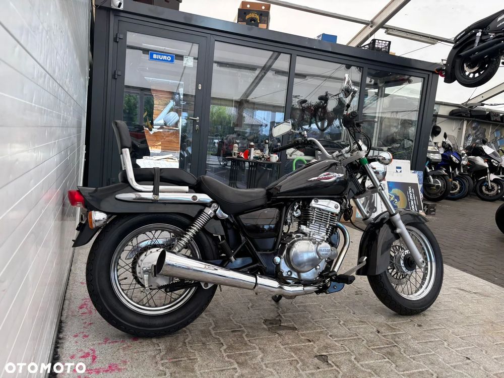 Suzuki Marauder - 15
