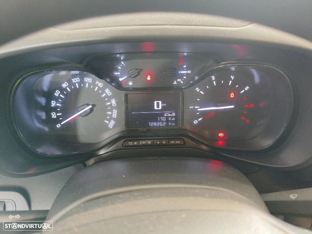 Toyota PROACE CITY LONGA CX.6 V. - 11