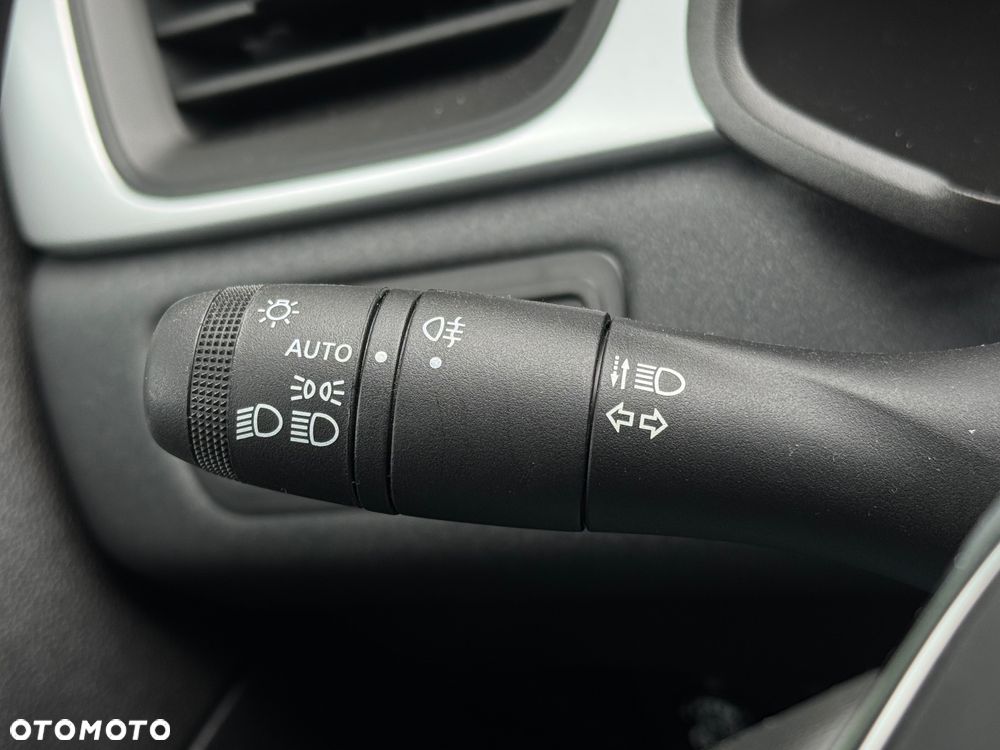 Renault Captur TCe 100 EXPERIENCE - 23