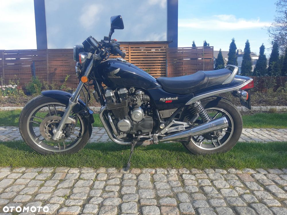 Honda CB - 1