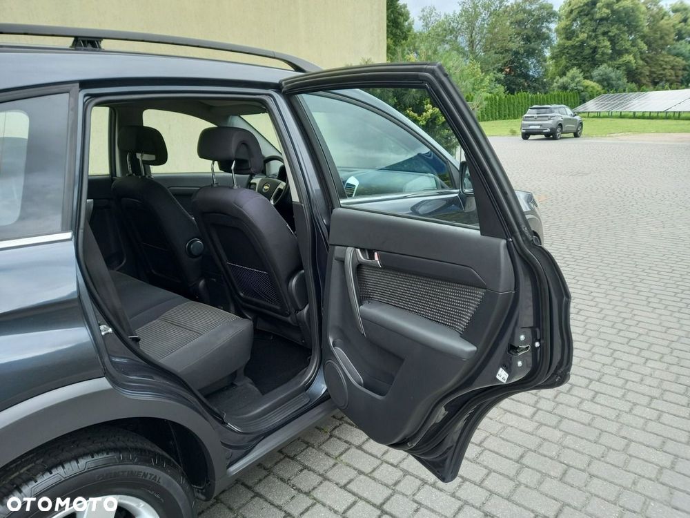 Chevrolet Captiva 2.0 d LS - 22
