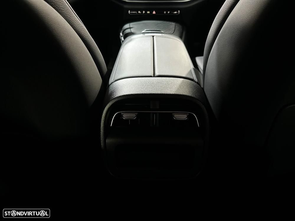 Mercedes-Benz E 300 de 4Matic All-Terrain - 24