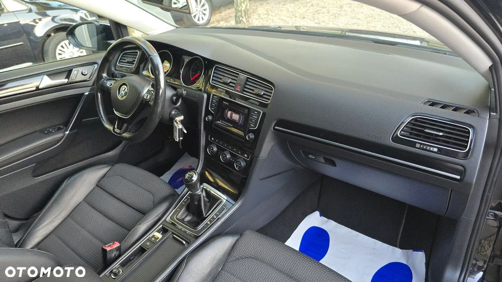 Volkswagen Golf 1.4 TSI BMT Highline - 8