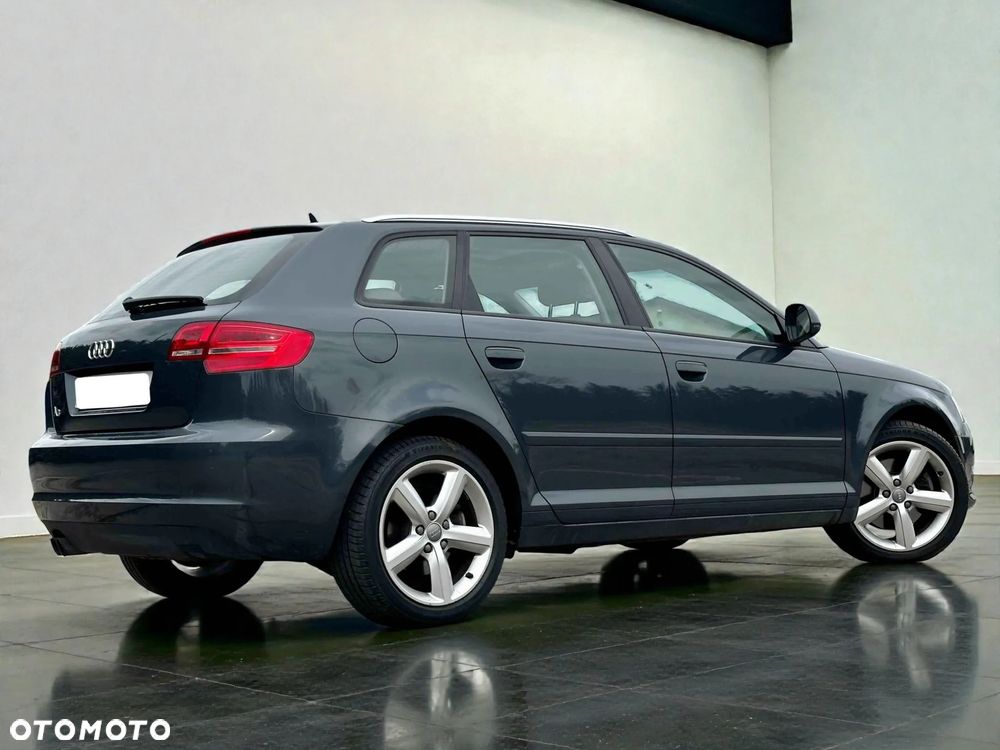 Audi A3 Sportback - 18