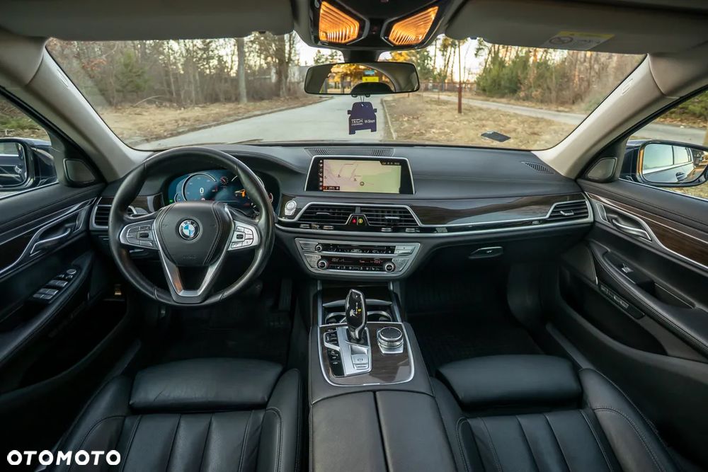 BMW Seria 7 730d - 36