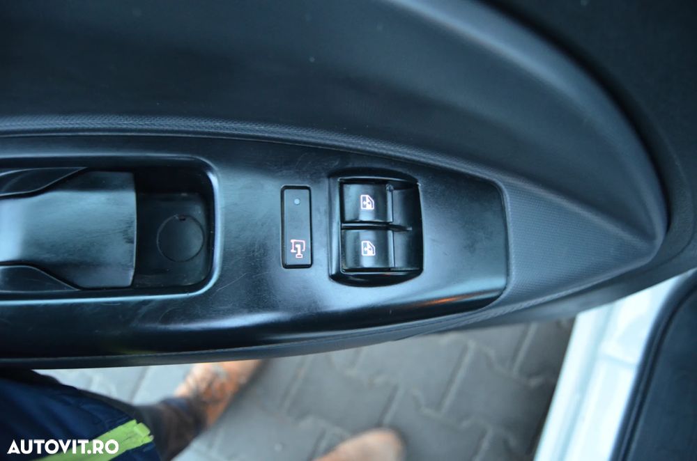 Fiat Doblo 1.3 16V Multijet Active - 21