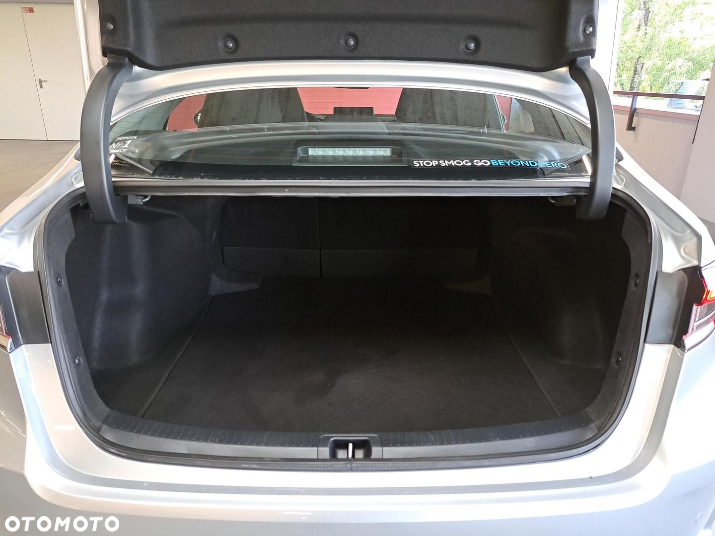 Toyota Corolla 1.8 Hybrid Comfort - 13