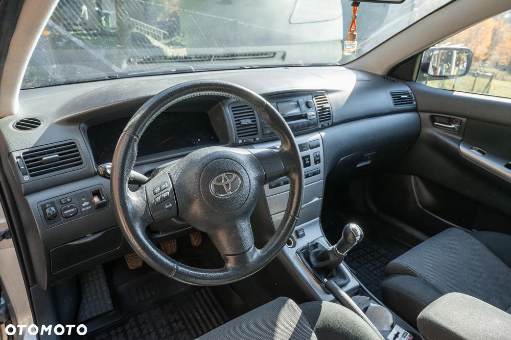 Toyota Corolla 1.4 VVT-i Luna - 12
