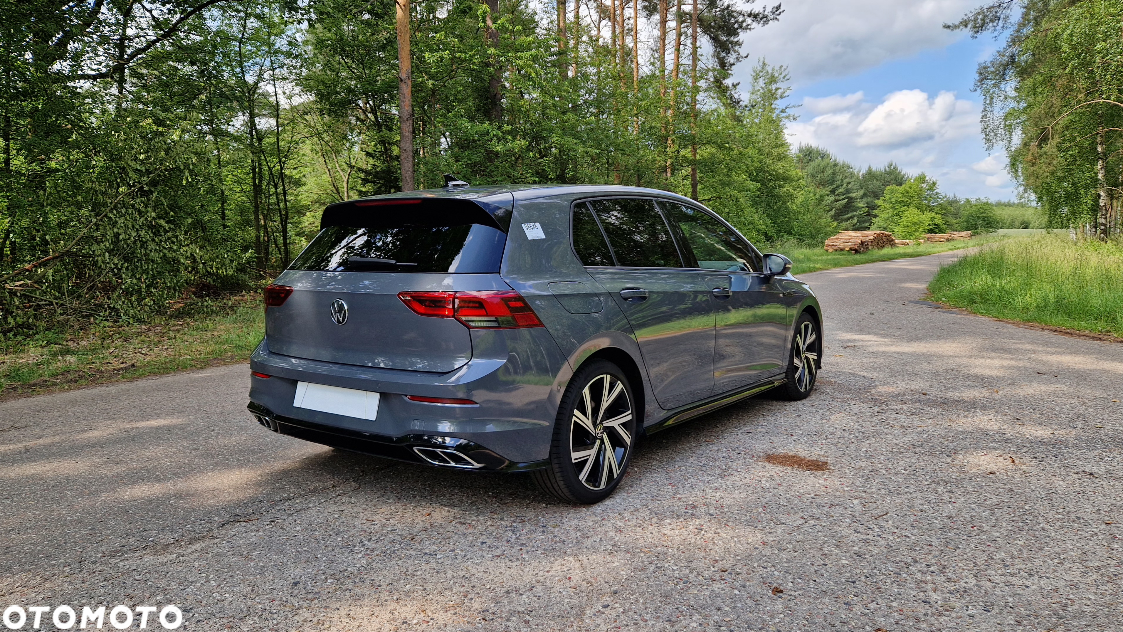 Volkswagen Golf VIII 2.0 TDI R-Line DSG - 5