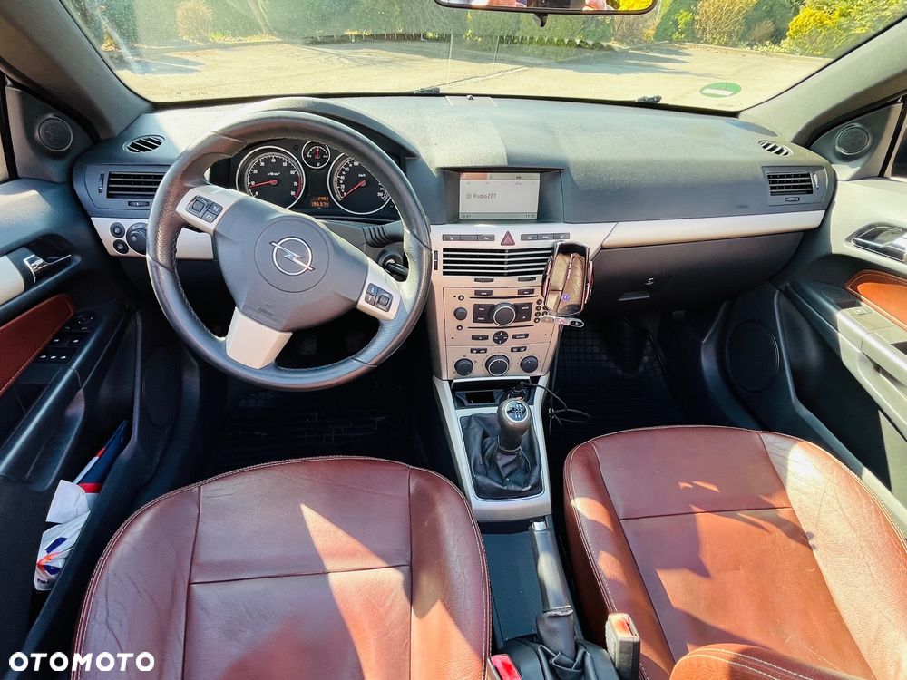 Opel Astra - 17