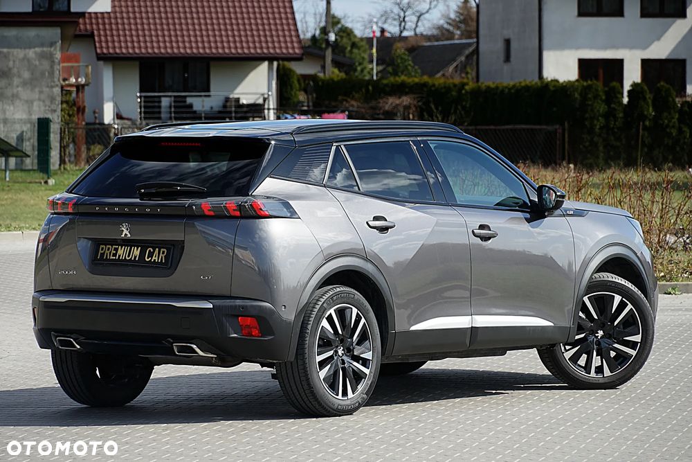 Peugeot 2008 PureTech 130 EAT8 GT - 13