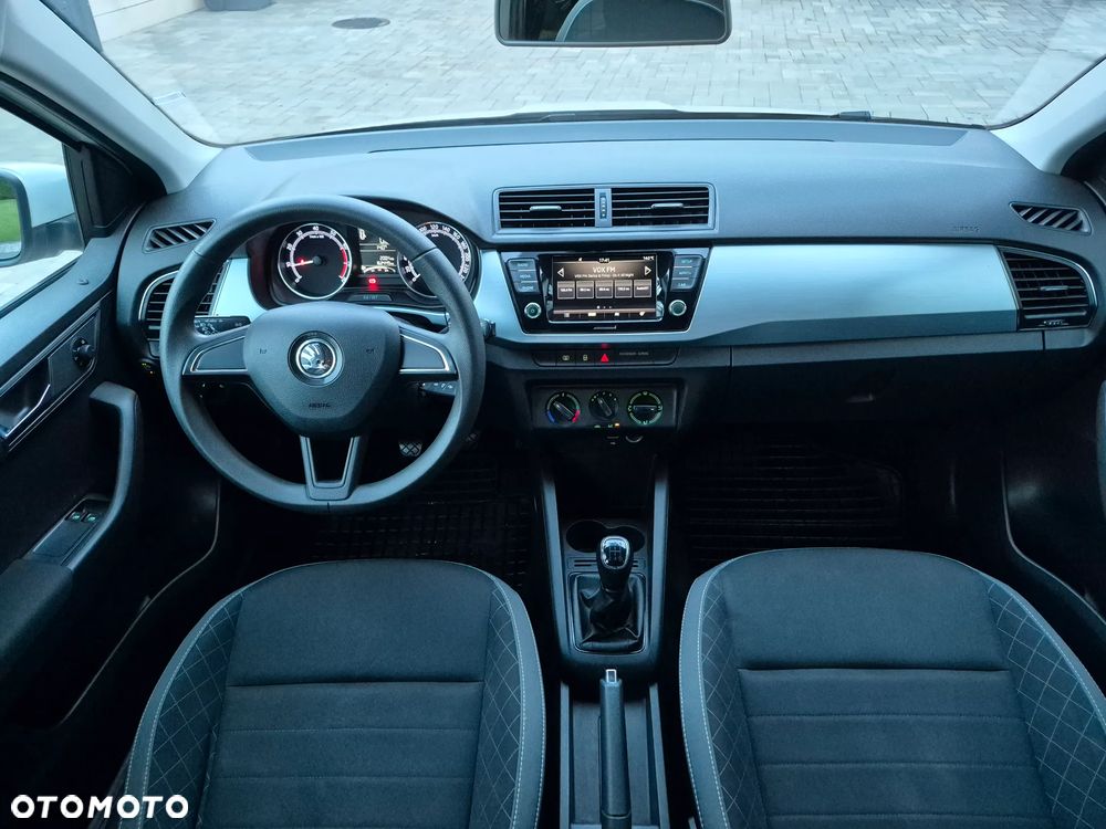 Skoda Fabia 1.0 Ambition - 8