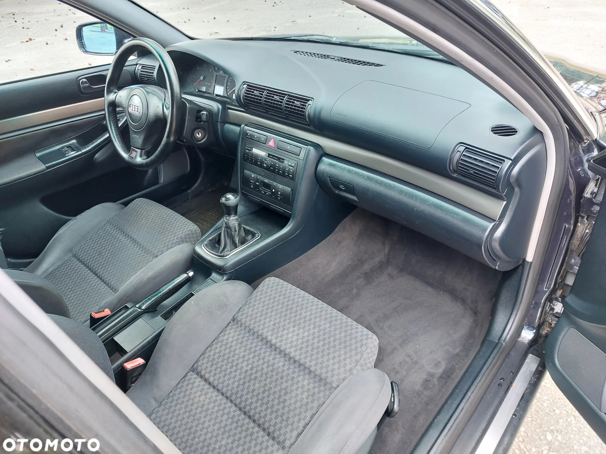 Audi A4 - 8